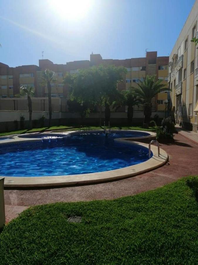 Piso A 10 Min Caminando De La Playa Del Cura Leilighet Torrevieja Eksteriør bilde